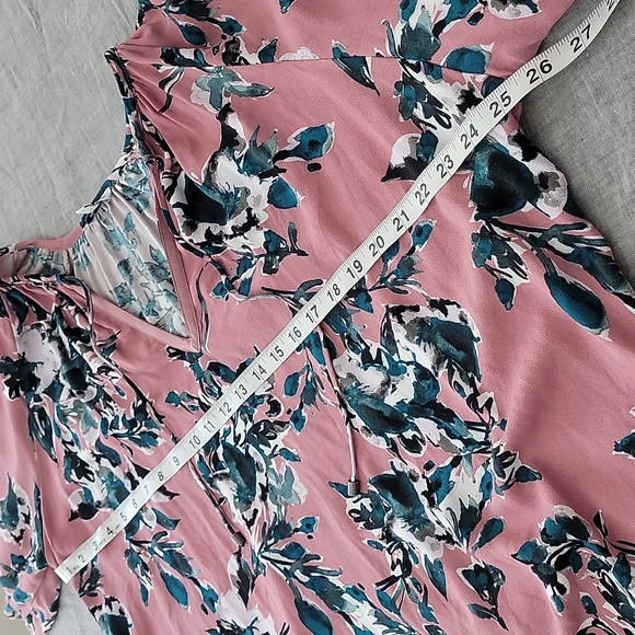 Splendid Rose Floral Blouse - Picture 10 of 11